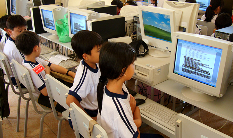 School children at computers